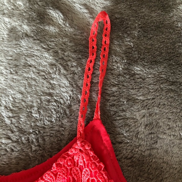 Women’s Crochet Top - Picture 2 of 3